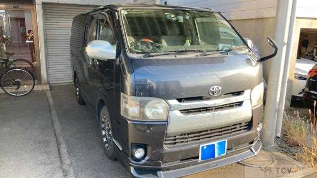 2006 Toyota Hiace Van