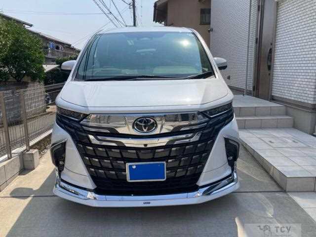 2025 Toyota Alphard Hybrid