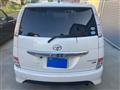 2012 Toyota Isis