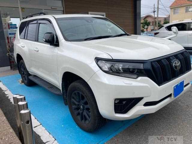 2023 Toyota Land Cruiser Prado