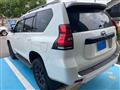 2023 Toyota Land Cruiser Prado