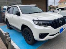 2023 Toyota Land Cruiser Prado
