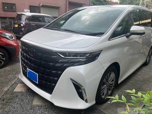 2025 Toyota Alphard G