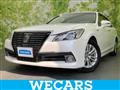 2013 Toyota Crown Hybrid