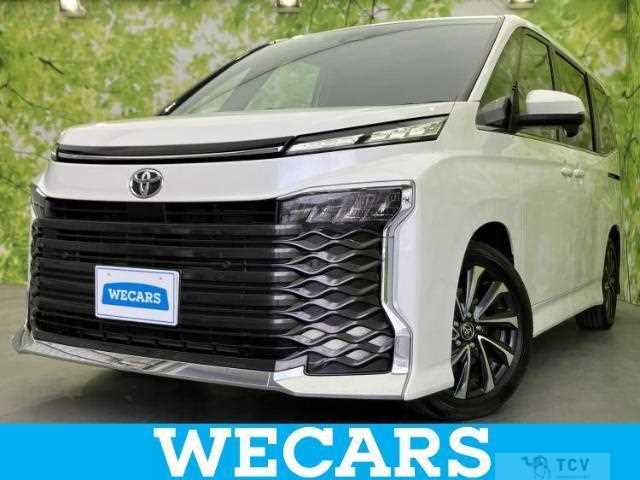 2022 Toyota Voxy