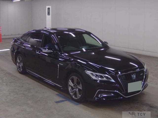 2019 Toyota Crown Hybrid