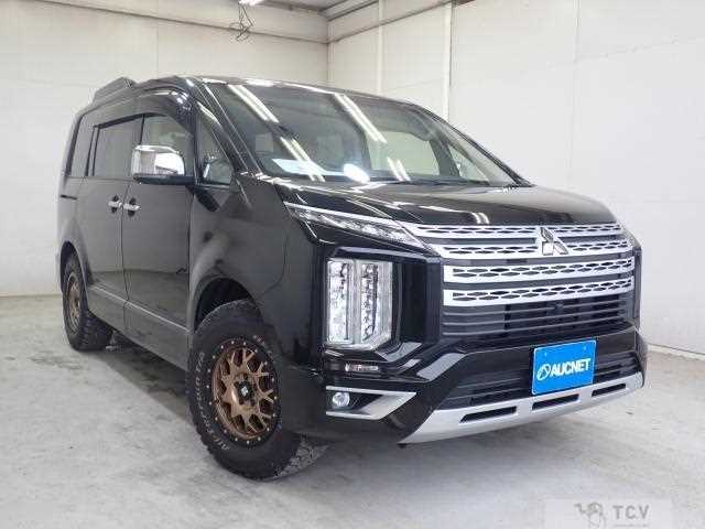 2021 Mitsubishi Delica D5