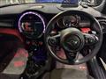 2017 BMW MINI