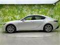 2021 Lexus IS