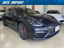 2017 Porsche Panamera