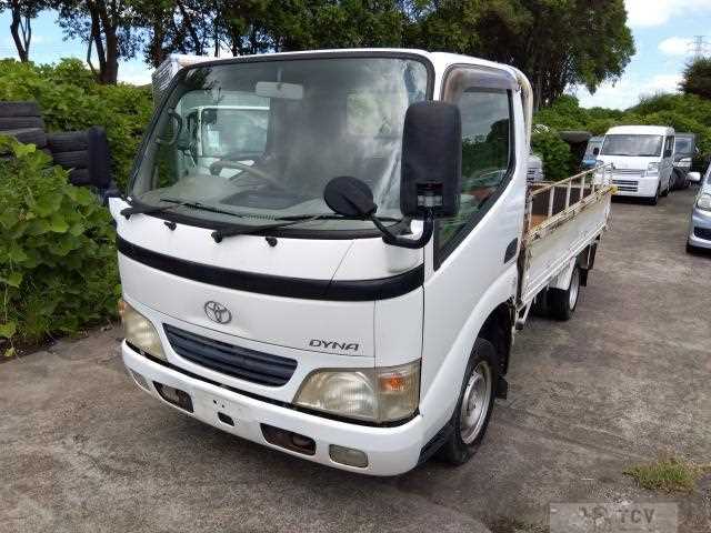 2005 Toyota Dyna Truck