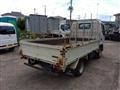 2005 Toyota Dyna Truck