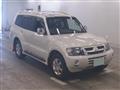 2005 Mitsubishi Pajero