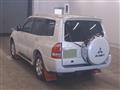 2005 Mitsubishi Pajero