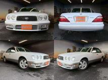 1995 Nissan Gloria Hardtop