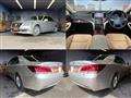2013 Toyota Crown Hybrid