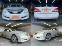 2008 Toyota Crown