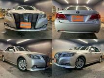 2016 Toyota Crown