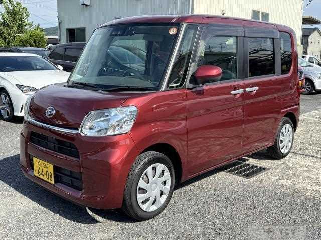2018 Daihatsu Tanto