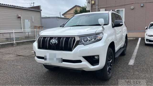 2021 Toyota Land Cruiser Prado