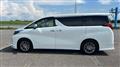 2018 Toyota Alphard Hybrid