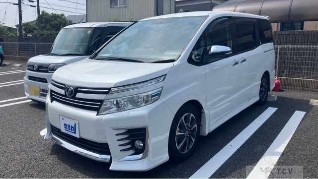 2015 Toyota Voxy