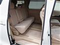 2012 Toyota Alphard G