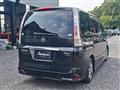 2009 Nissan Serena