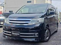 2009 Nissan Serena