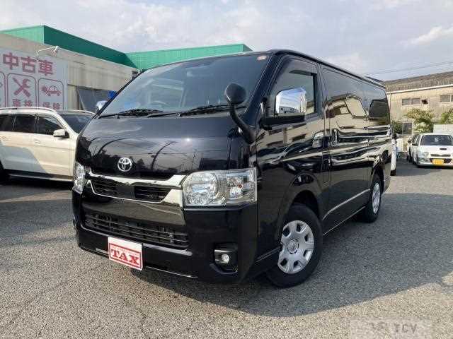 2022 Toyota Hiace Van