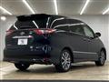 2016 Toyota Estima