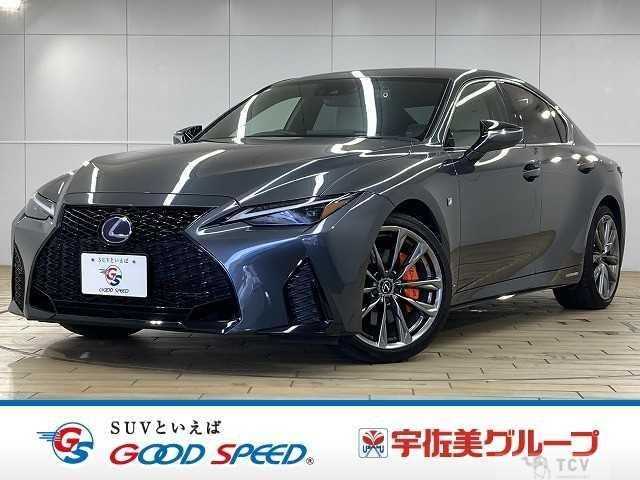 2021 Lexus IS