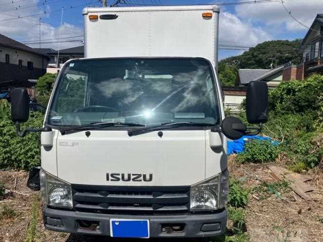 2009 Isuzu Elf Ut
