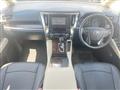 2018 Toyota Alphard Hybrid