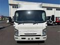 2017 Isuzu Elf Truck
