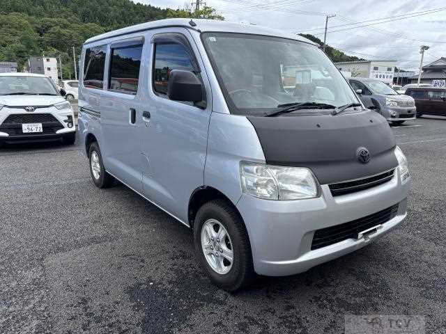 2010 Toyota Townace Van