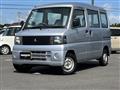 2006 Mitsubishi Minicab Van