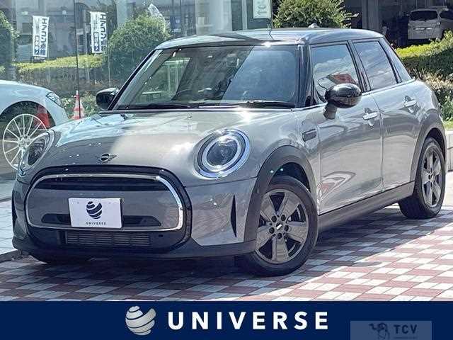 2022 BMW MINI