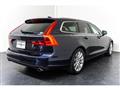 2017 Volvo V90