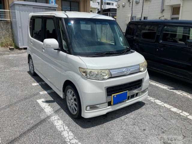 2009 Daihatsu Tanto