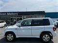 2002 Mitsubishi Pajero iO