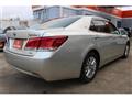 2013 Toyota Crown
