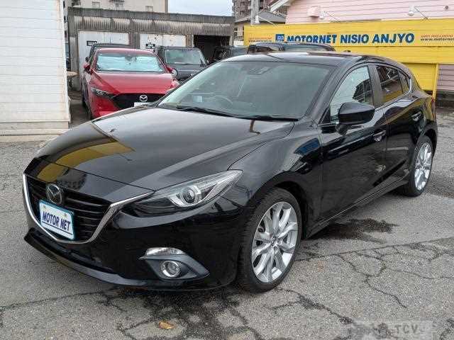 2013 Mazda Axela