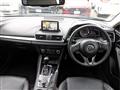 2013 Mazda Axela