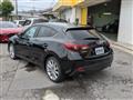 2013 Mazda Axela