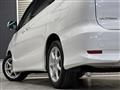 2007 Toyota Estima