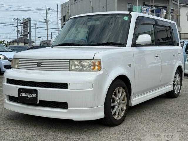 2005 Toyota bB