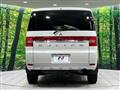 2013 Mitsubishi Delica D5