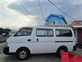 2003 Nissan Caravan Bus