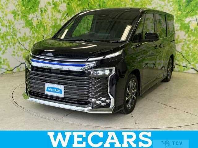 2025 Toyota Voxy